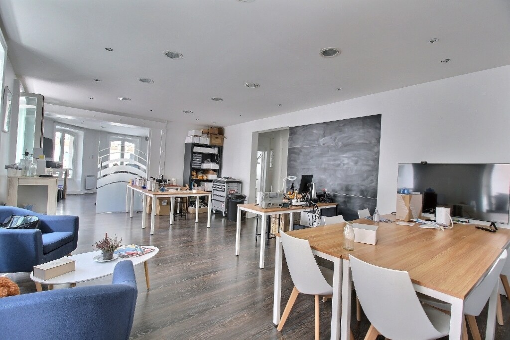 15 Rue Du Caire, Paris for lease Interior Photo- Image 1 of 4