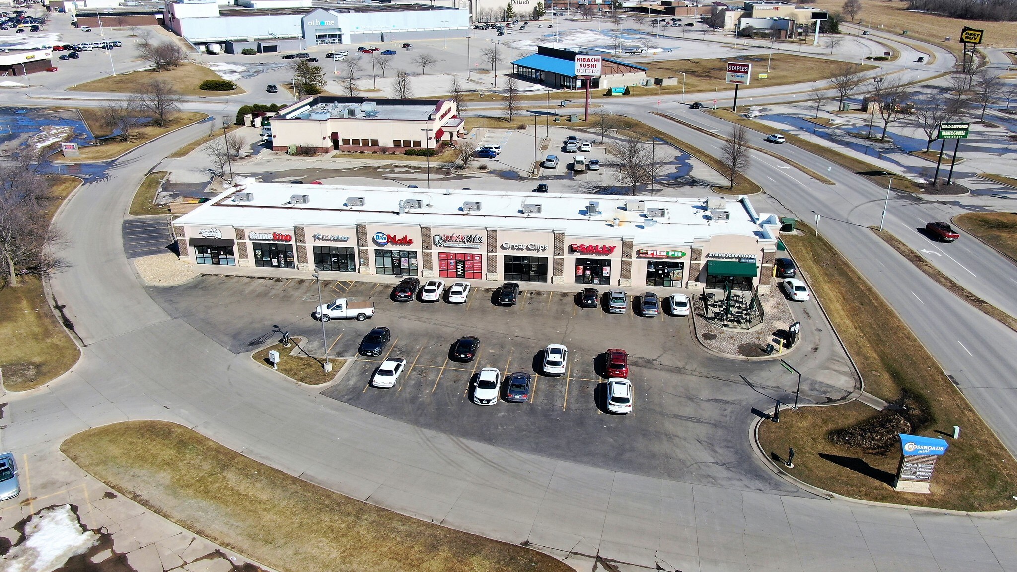 1501-1517 Flammang Dr, Waterloo, IA for sale Building Photo- Image 1 of 1