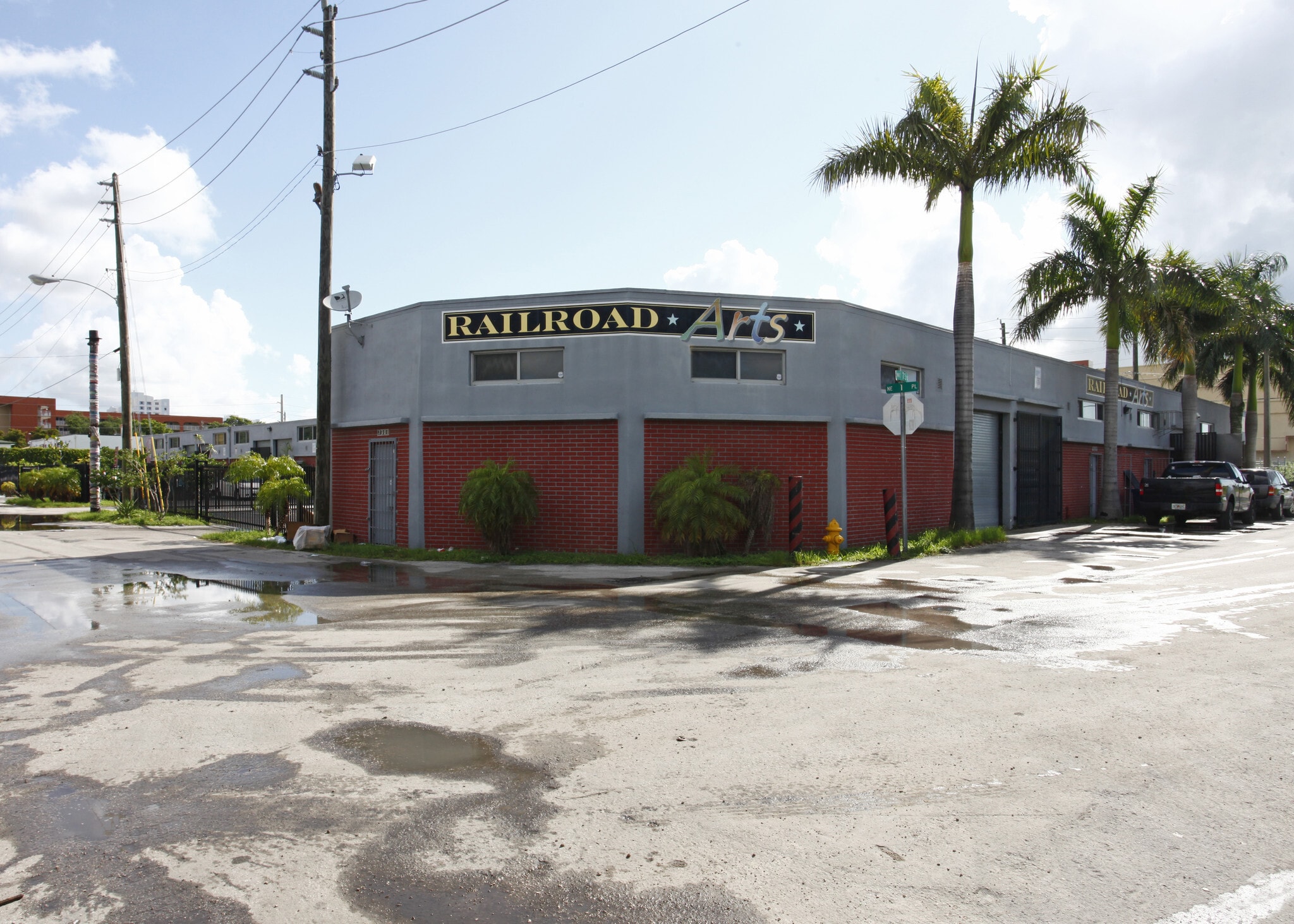 7301-7321 NE 1st Pl, Miami, FL for lease Building Photo- Image 1 of 4