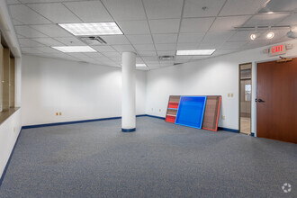 630 Morrison Rd, Gahanna, OH for lease Interior Photo- Image 2 of 8