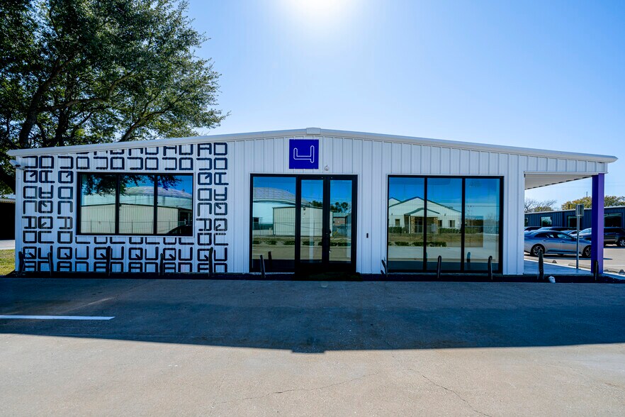 1410 Brittmoore Rd, Houston, TX for lease - Building Photo - Image 1 of 13