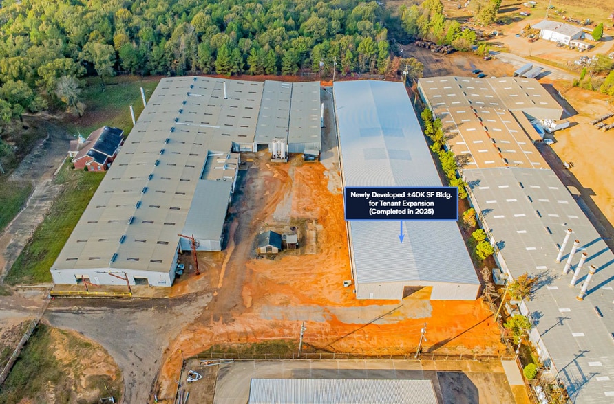 500 Austin Ave, Henderson, TX for sale - Building Photo - Image 3 of 6