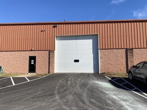 2512 Quakertown Rd, Pennsburg, PA for lease Building Photo- Image 2 of 10