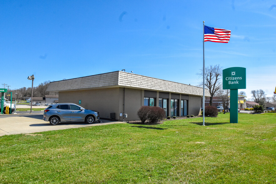 8806 Ohio River Rd, Wheelersburg, OH for sale - Building Photo - Image 1 of 1