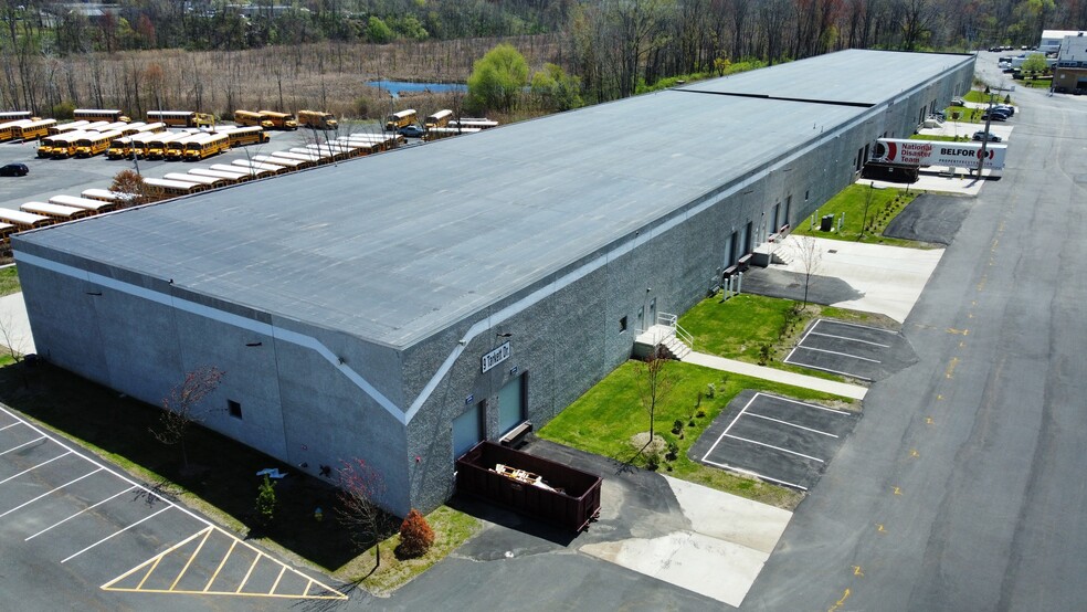 9 Tarkett Dr, New Windsor, NY for lease - Building Photo - Image 1 of 5