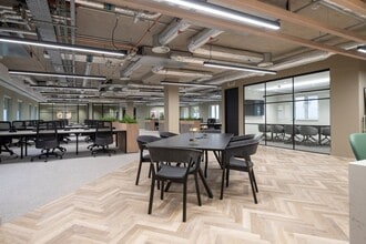 49 Southwark Bridge Rd, London for lease Interior Photo- Image 2 of 2