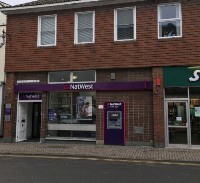 3 Newbury St, Wantage for sale - Primary Photo - Image 1 of 1