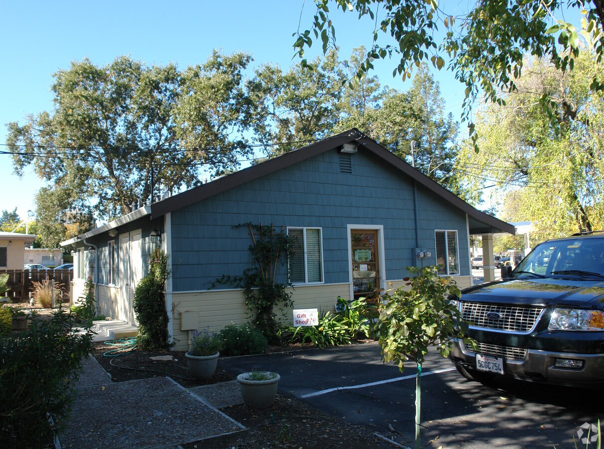 1609 Oak Park Blvd, Pleasant Hill, CA 94523