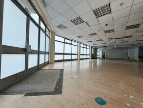 St. Georges Rd, Barnstaple for lease Interior Photo- Image 2 of 6