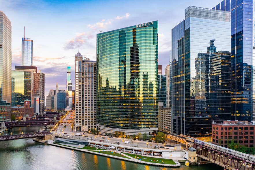 333 W Wacker Dr, Chicago, IL for sale - Primary Photo - Image 1 of 1