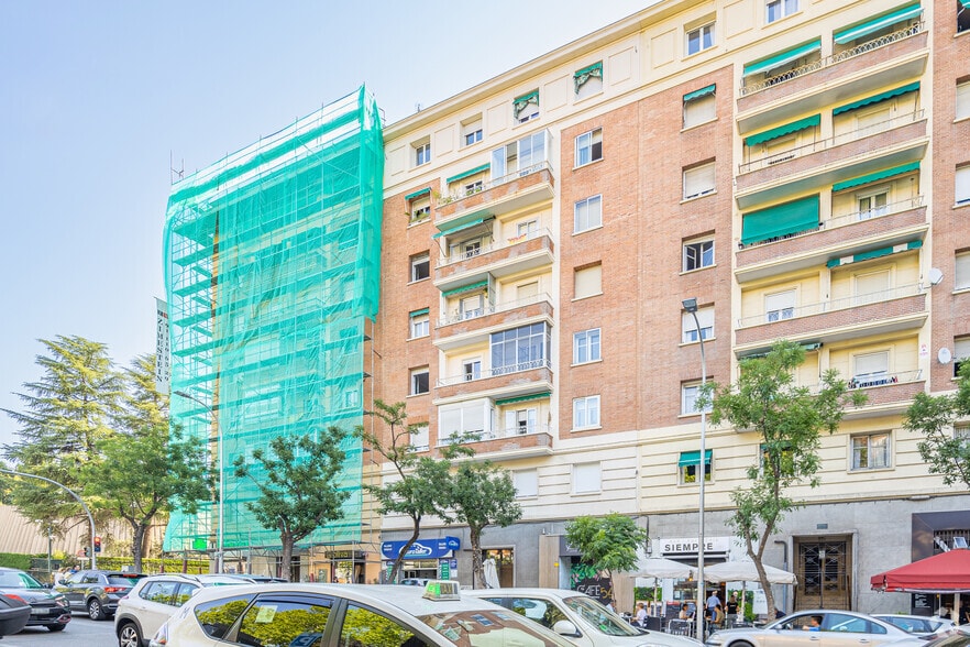 in Madrid, Madrid for sale - Primary Photo - Image 1 of 1