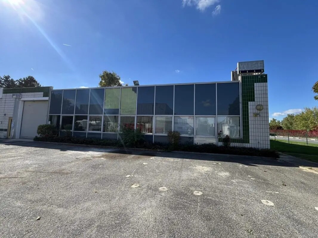 Flex in Villebon-sur-Yvette for lease Building Photo- Image 1 of 10