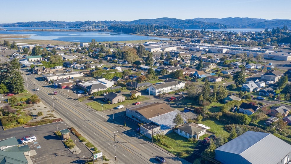 2315 Broadway St, North Bend, OR for sale - Building Photo - Image 1 of 1