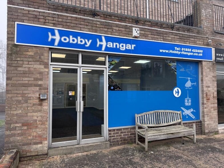 35 Forest Hl, Yeovil for lease - Building Photo - Image 1 of 3