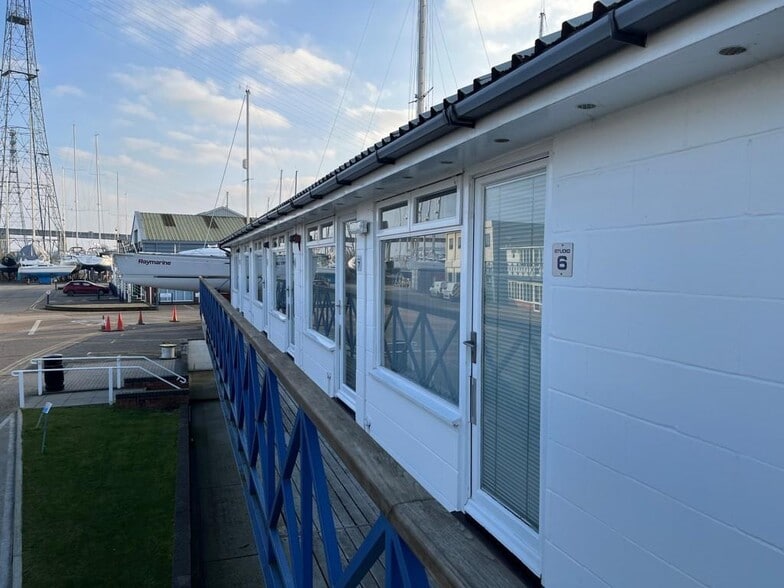The Strand, Wherstead for lease - Building Photo - Image 3 of 4