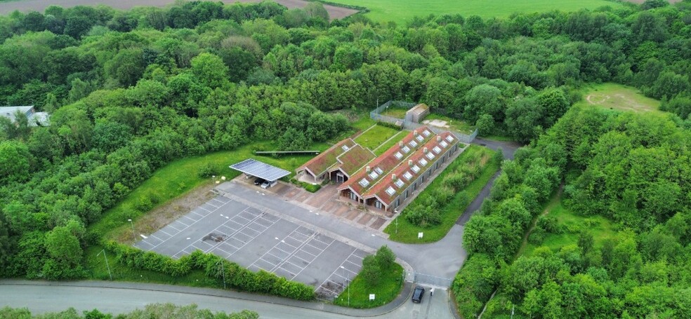 Maes Gwern, Mold for sale - Primary Photo - Image 1 of 1