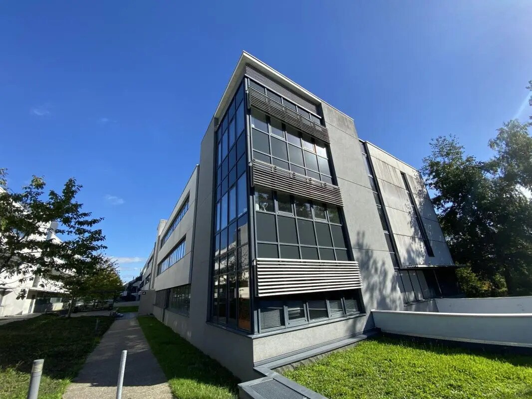 Office in Rennes for lease Building Photo- Image 1 of 8