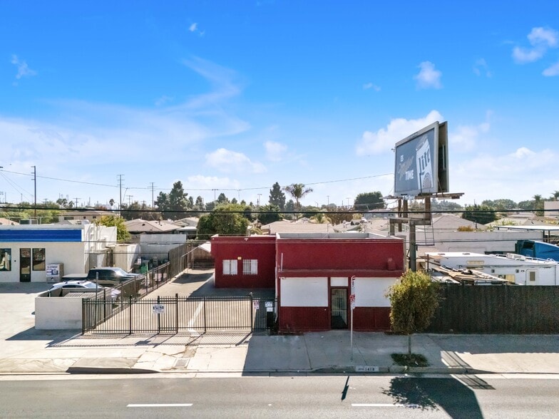1418 E Pacific Coast Hwy, Wilmington, CA for lease - Building Photo - Image 1 of 16