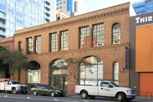 657 Howard St, San Francisco CA - Loft