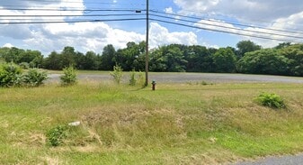 1790 Berryville Pike, Winchester VA - Automotive Property