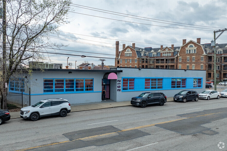 2612 Gilbert Ave, Cincinnati, OH for sale - Primary Photo - Image 1 of 1