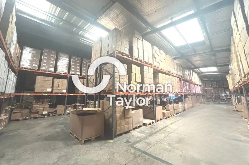 Flex in Villeneuve-lès-Maguelone for lease Building Photo- Image 1 of 7