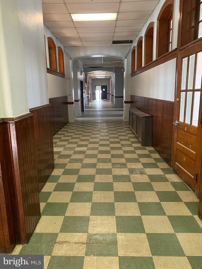 View Photo