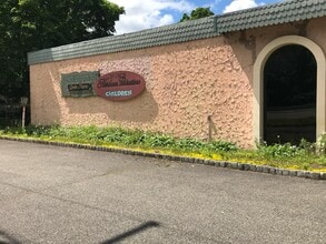 925 State Rt 23, Pompton Plains, NJ for lease Building Photo- Image 1 of 22