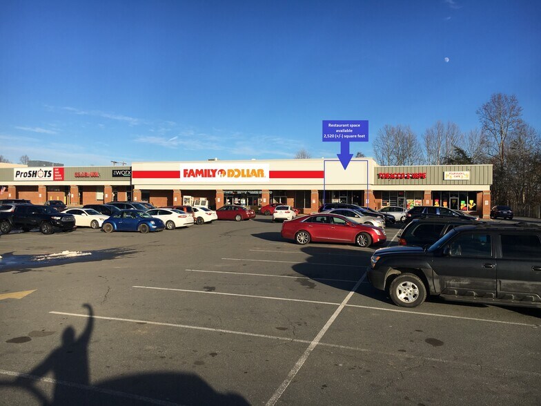 1021 BethaniaRural Hall Rd, Rural Hall, NC 27045