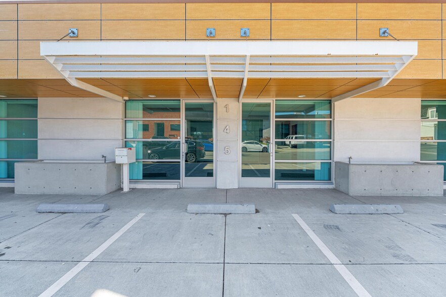 145 Sheldon St, El Segundo, CA for lease - Building Photo - Image 1 of 5