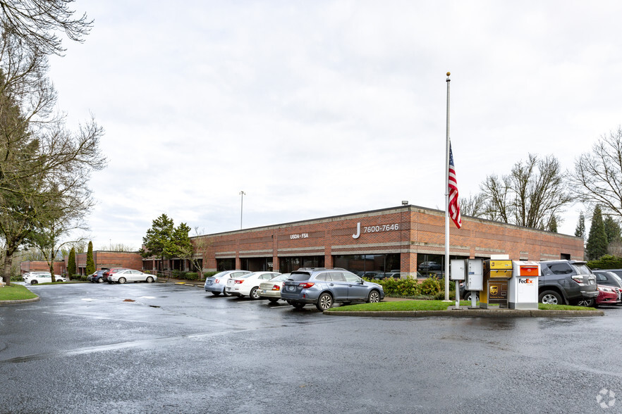 7600-7646 SW Mohawk St, Tualatin, OR for lease - Building Photo - Image 2 of 21