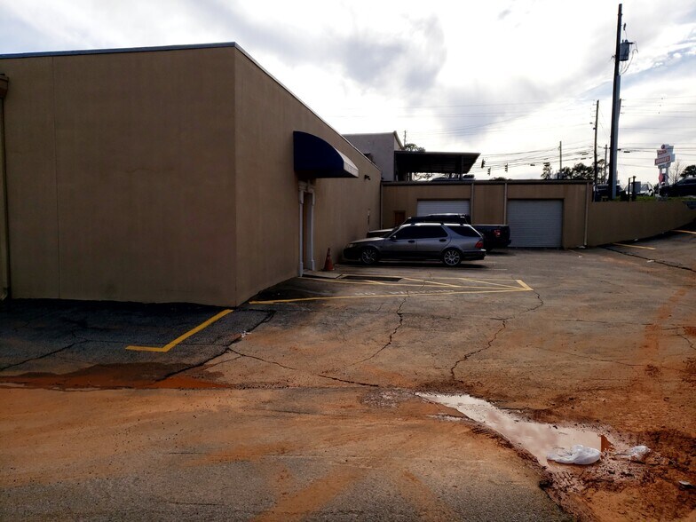 337 SE Cobb Pky, Marietta, GA for sale - Building Photo - Image 3 of 11