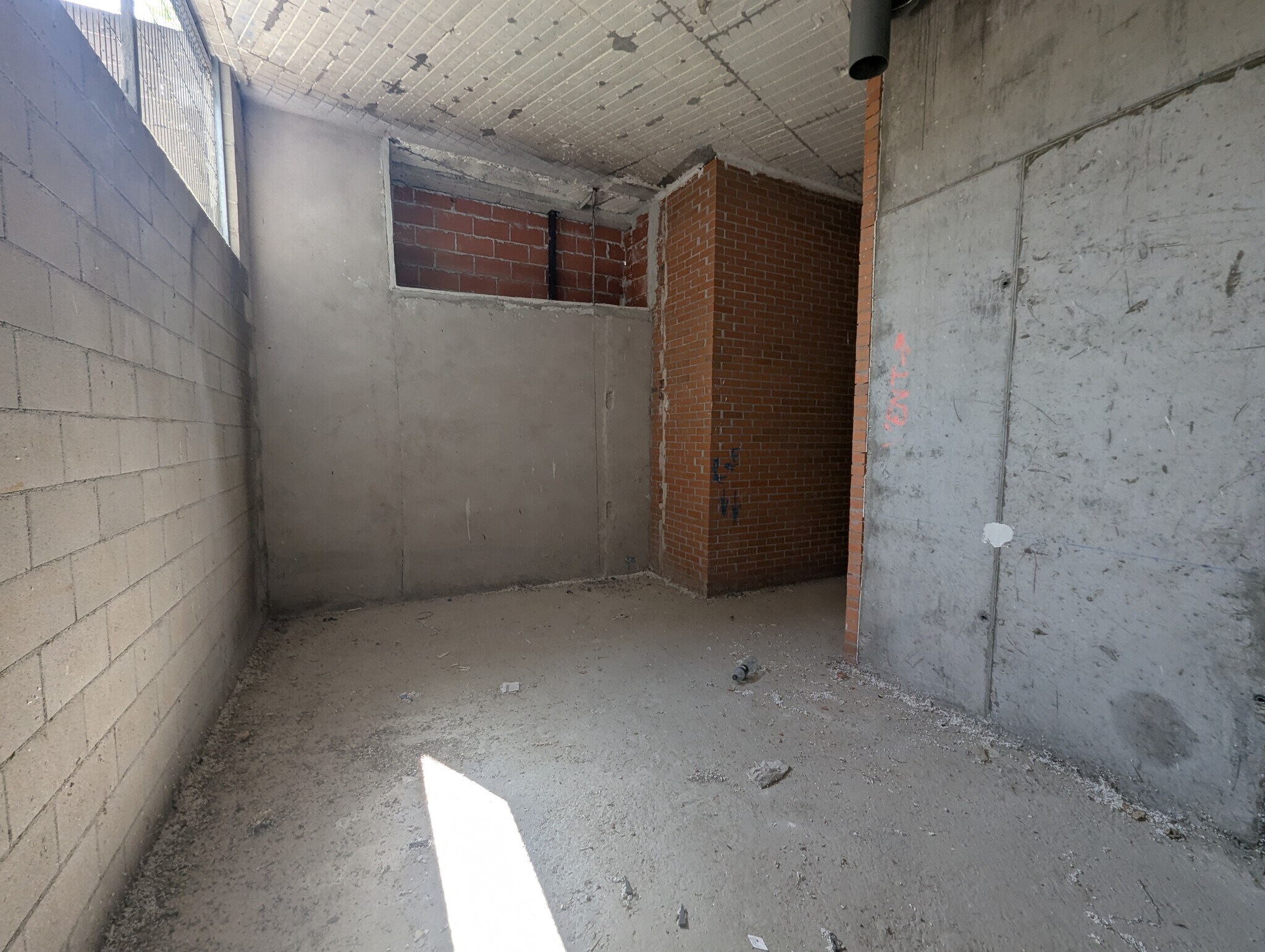 Calle de María de las Mercedes de Borbón, 112, Madrid, Madrid for lease Interior Photo- Image 1 of 10