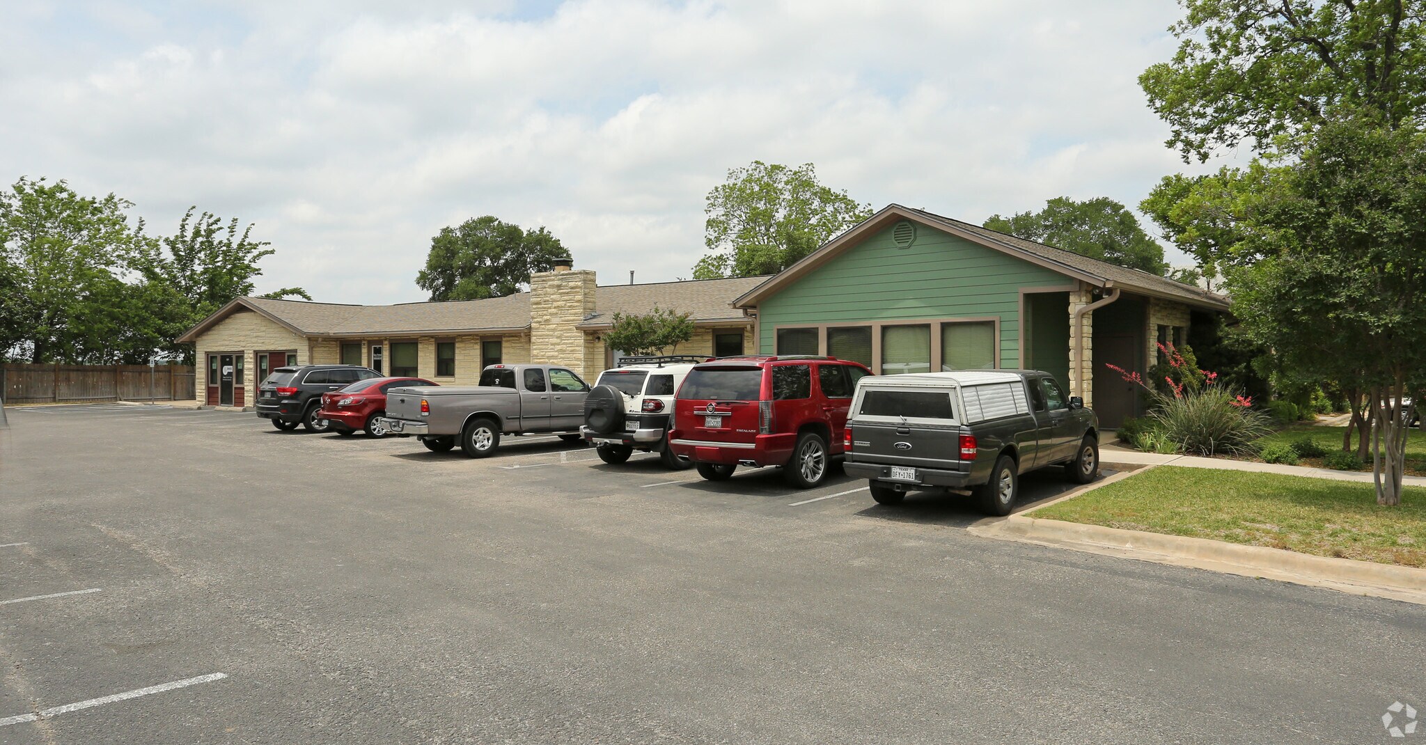 1106 S Mays, Round Rock, TX for sale Primary Photo- Image 1 of 1