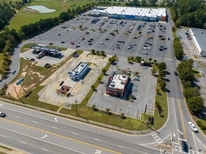 195 Walmart Cir, Sandersville, GA - aerial  map view