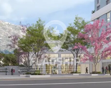 Retail in Marseille for sale Building Photo- Image 1 of 2