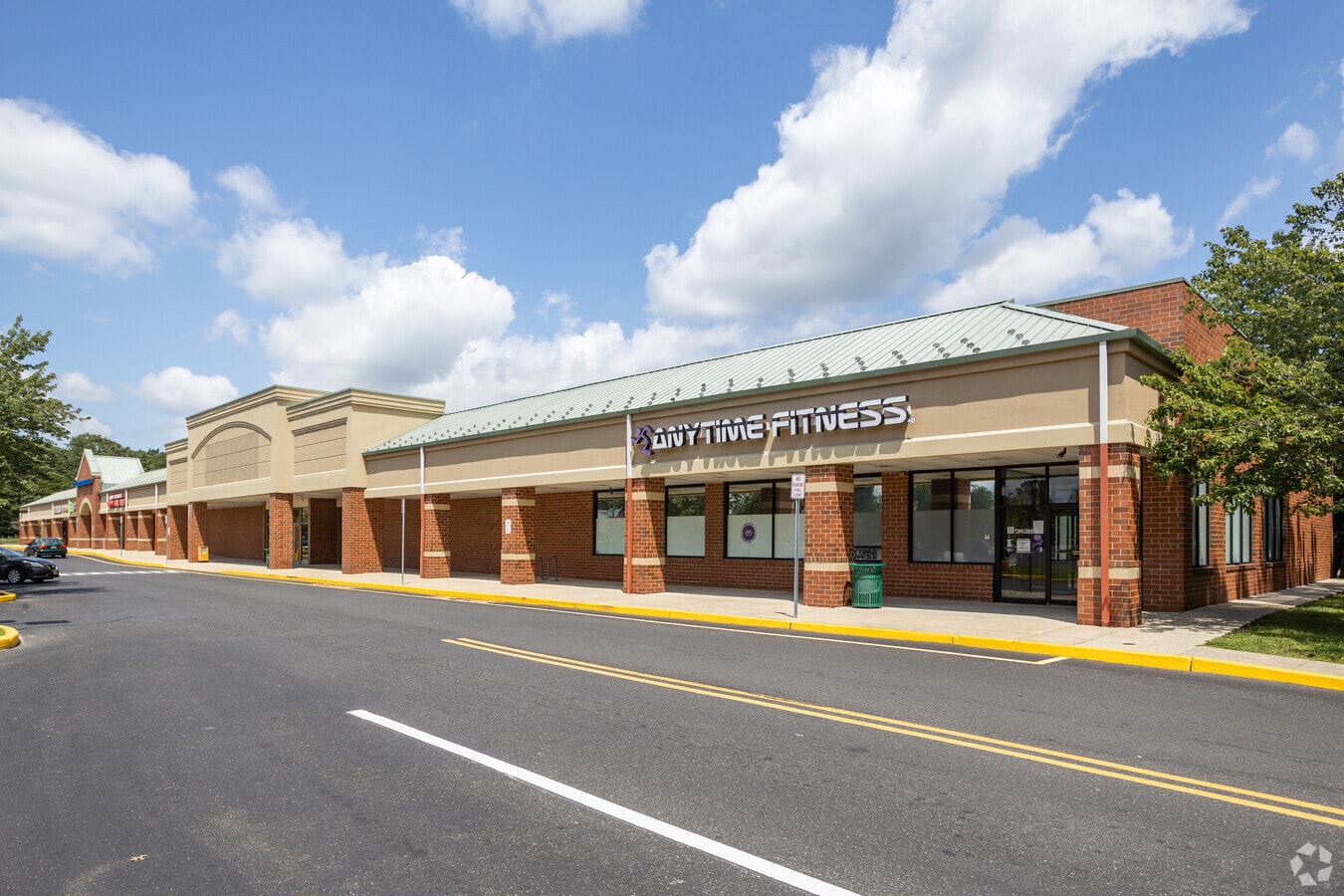 18 Broadway, Browns Mills, NJ 08015 Pine Grove Plaza