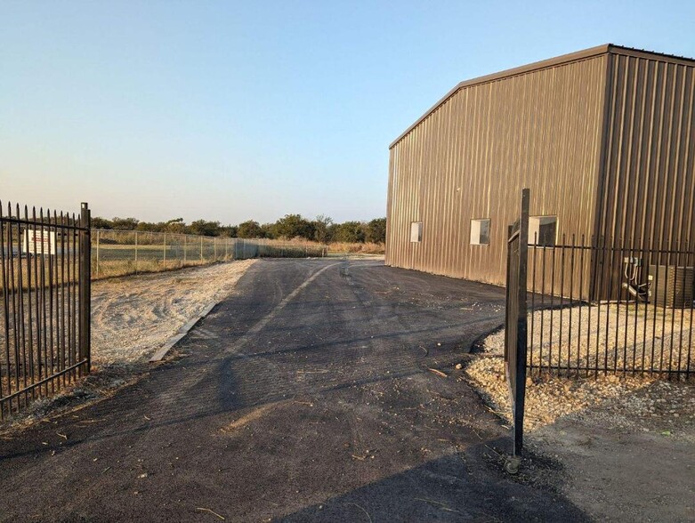 8501 Lava Hill Rd, Austin, TX for lease - Building Photo - Image 2 of 2