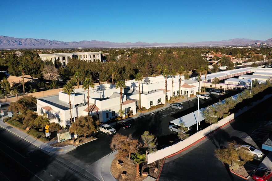 2400 S Cimarron Rd, Las Vegas, NV for lease - Building Photo - Image 2 of 13
