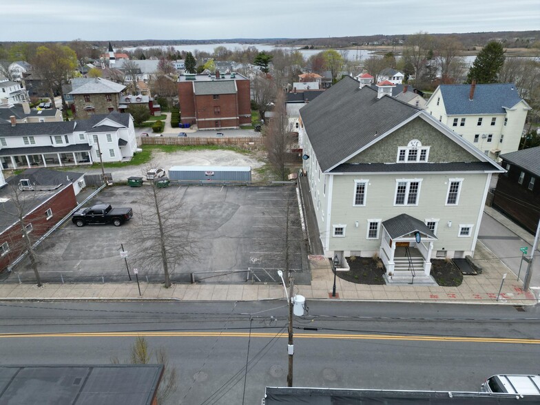 28 Market St, Warren, RI for lease - Building Photo - Image 1 of 66