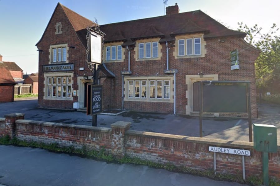 24 Audley Rd, Chippenham, SN14 0DY