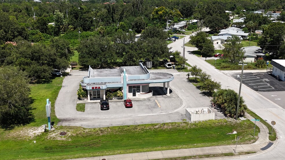 700 Tamiami Trl N, Nokomis, FL for sale - Building Photo - Image 3 of 5