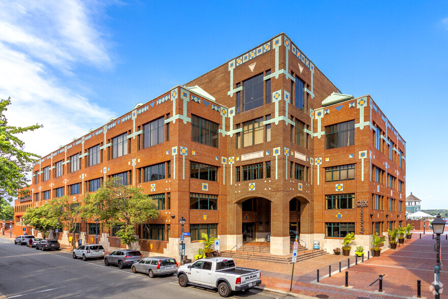 201 N Union St, Alexandria, VA for lease - Building Photo - Image 1 of 7