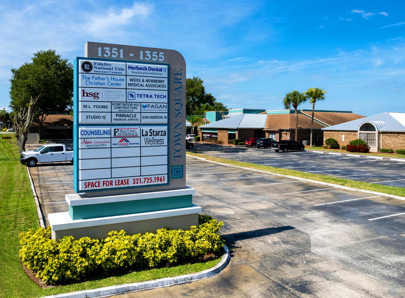 1351 N Courtenay Pky, Merritt Island, FL for lease - Building Photo - Image 1 of 6