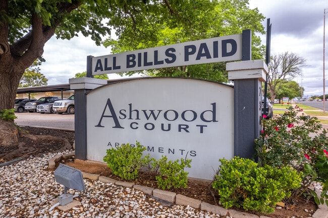 More details for 2301 50th St, Lubbock, TX - Multifamily for Sale