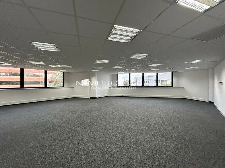 Office in Blagnac for lease - Interior Photo - Image 3 of 6