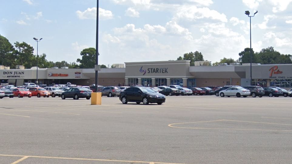 1325 Albert Pike Rd, Hot Springs, AR for lease - Building Photo - Image 2 of 4