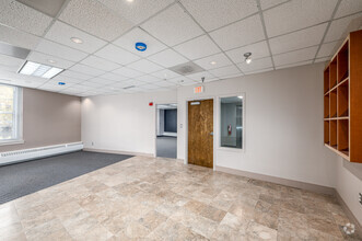 7220 Wisconsin Ave, Bethesda, MD for lease Interior Photo- Image 2 of 14