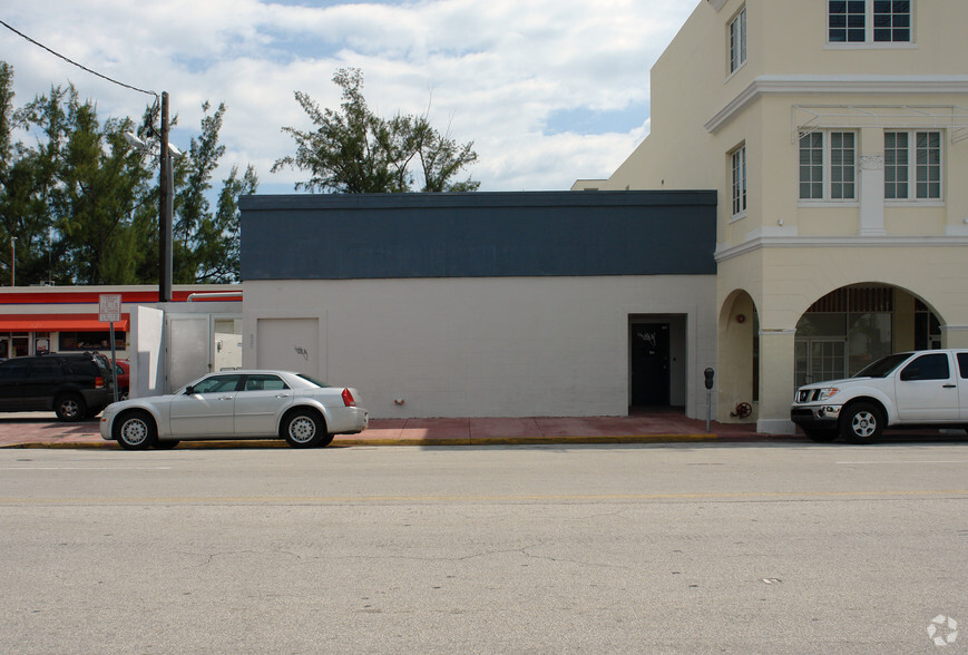 323 23rd St, Miami Beach, FL for sale - Primary Photo - Image 1 of 1