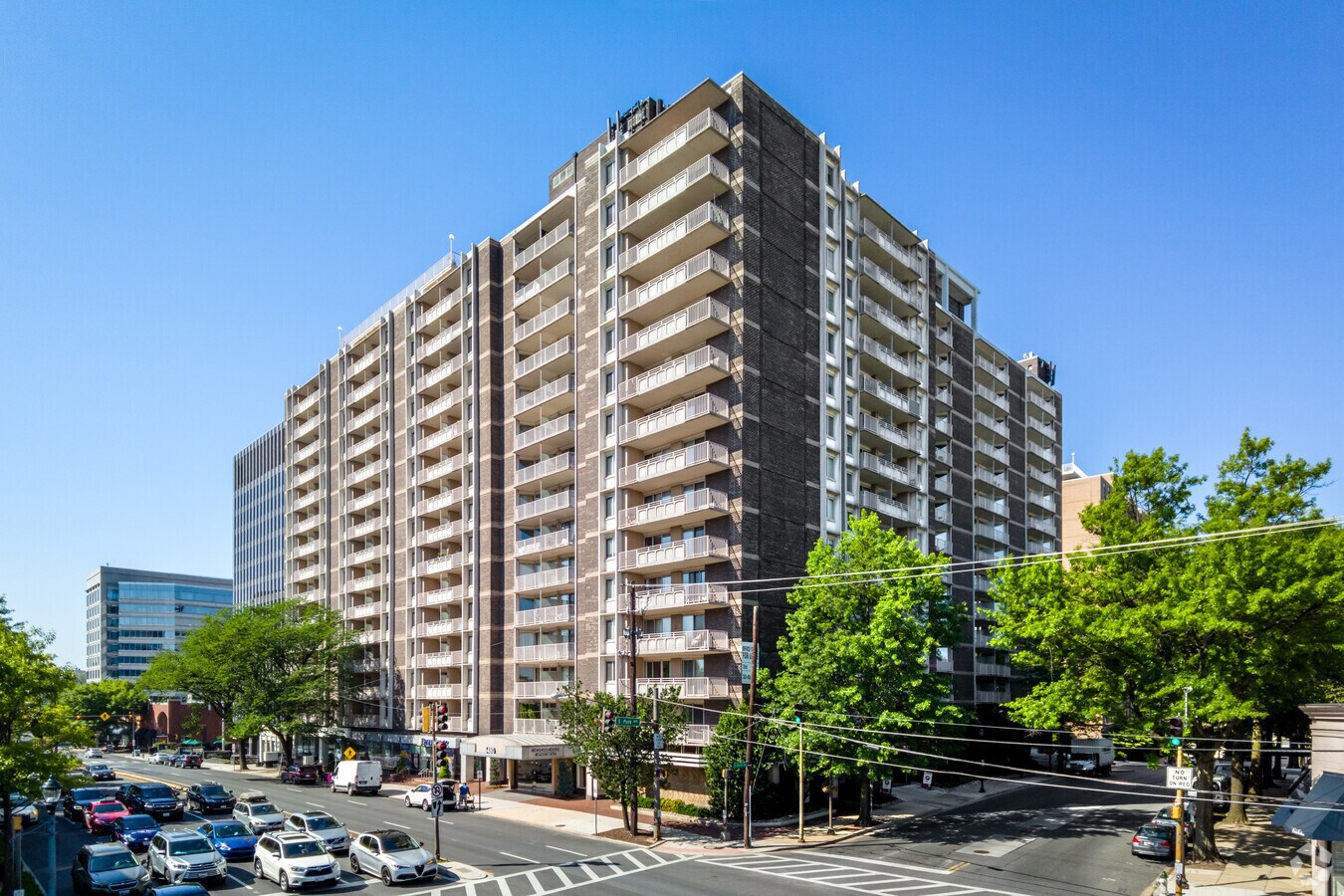 5480 Wisconsin Ave, Chevy Chase, MD 20815 Highland House East